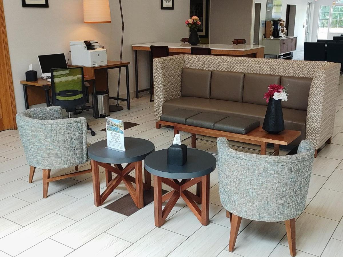 Holiday Inn Express Murrysville - Delmont By Ihg Exterior foto